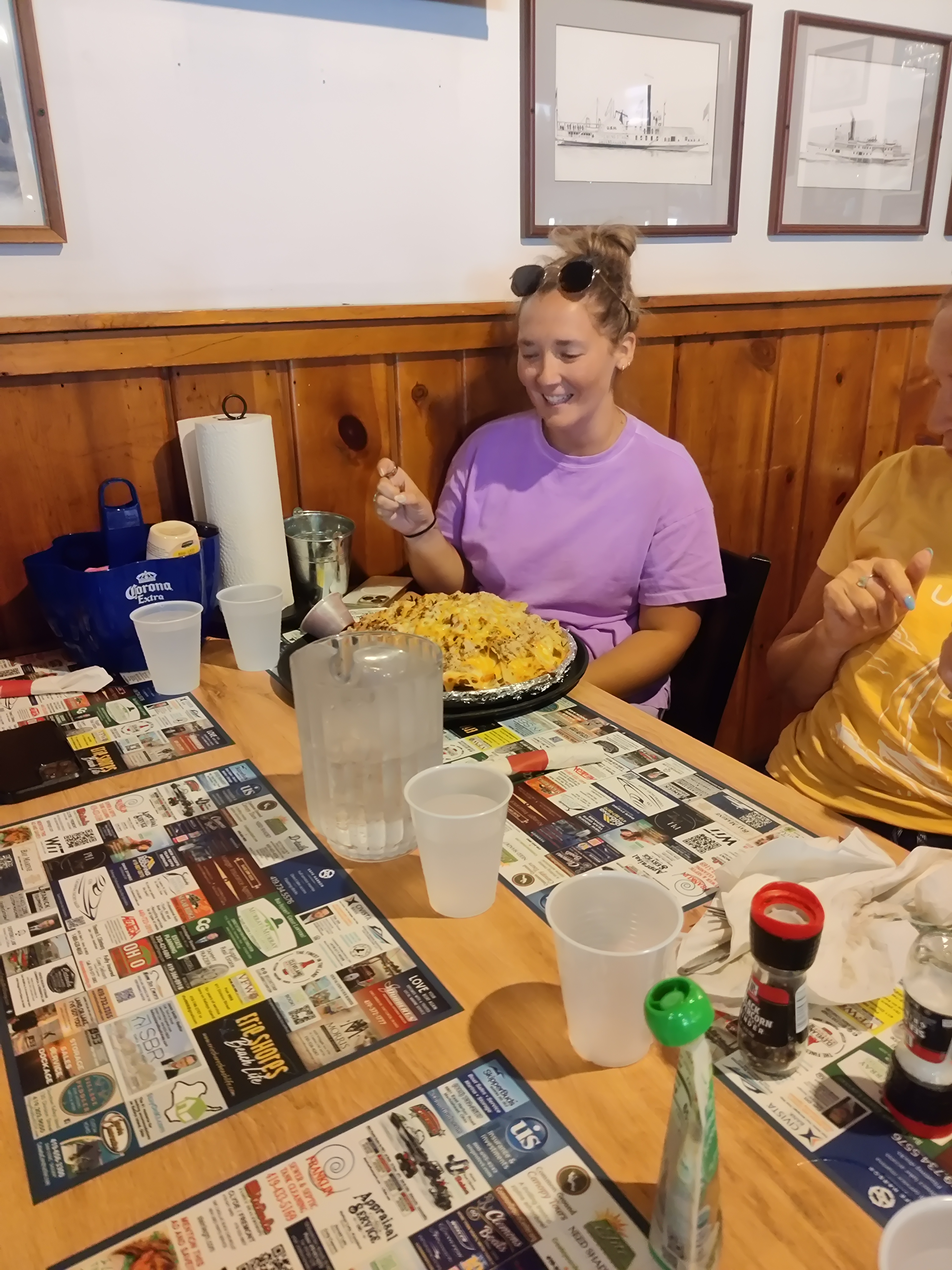 Elli with her nacho mound at The Village Pump.